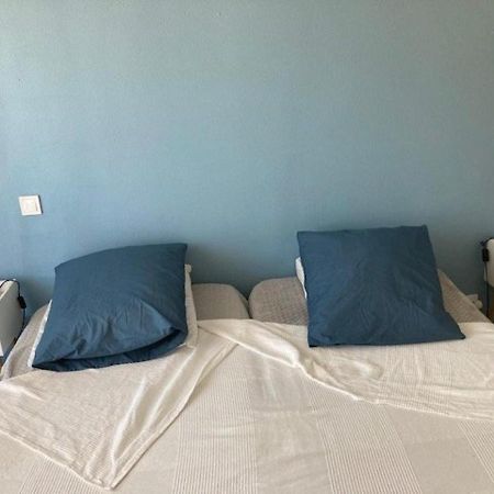 Bel Appartement Au Lavandou Avec Terrasse Et Vue Mer - Fr-1-308-167 Le Lavandou Exterior foto